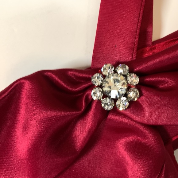 Jessica McClintock Beautiful Elegant Red Children’s Dress - Picture 2 of 5